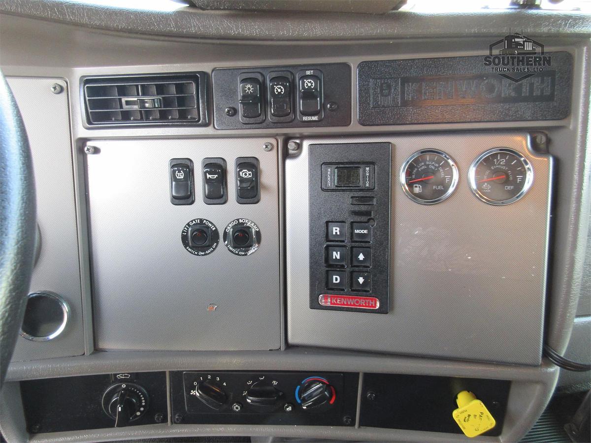 Used 2021 KENWORTH T270
