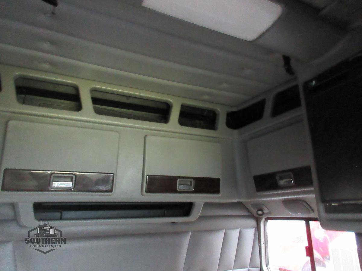 Used 2019 PETERBILT 389