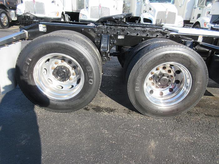 Used 2018 PETERBILT 389