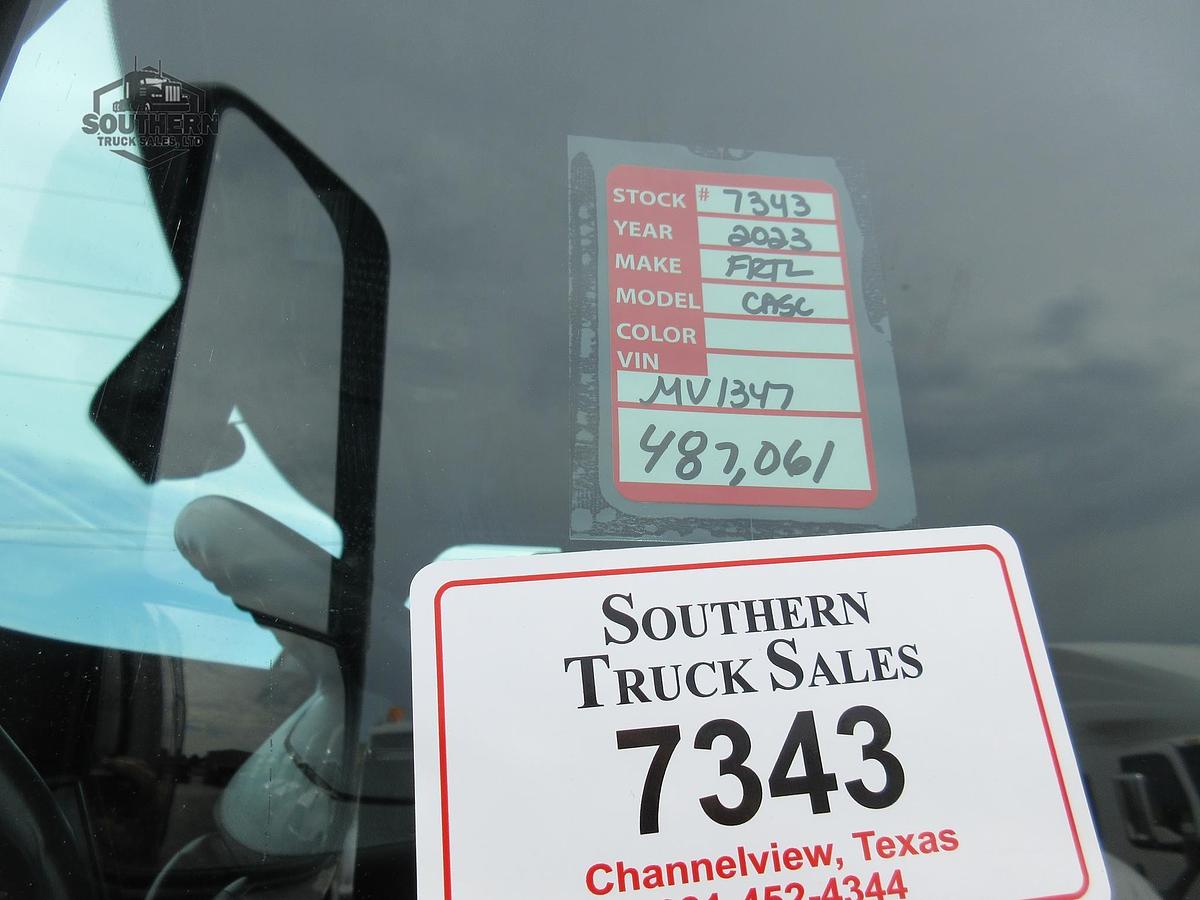 Used 2023 FREIGHTLINER CASCADIA 126