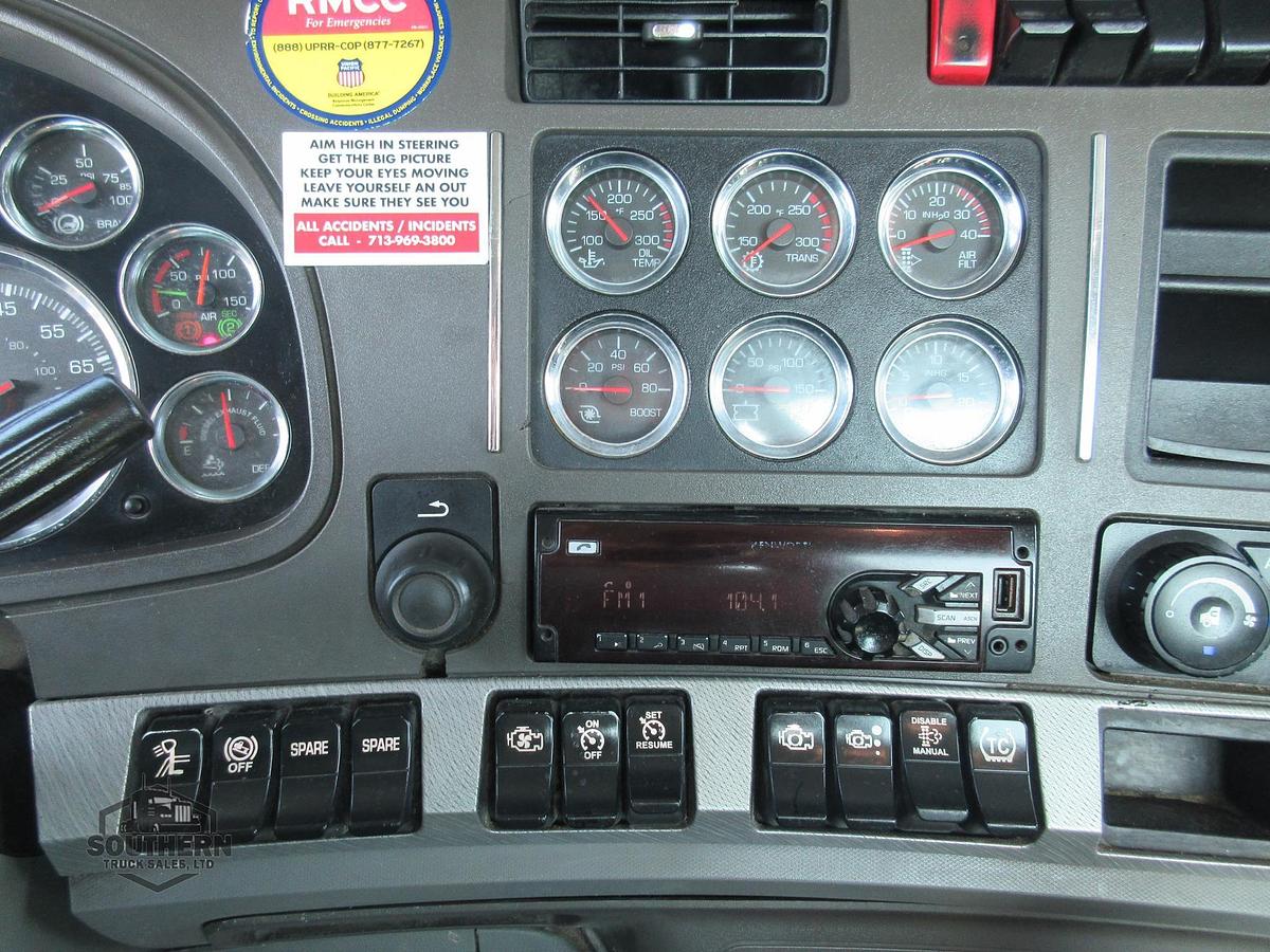 Used 2016 KENWORTH T880