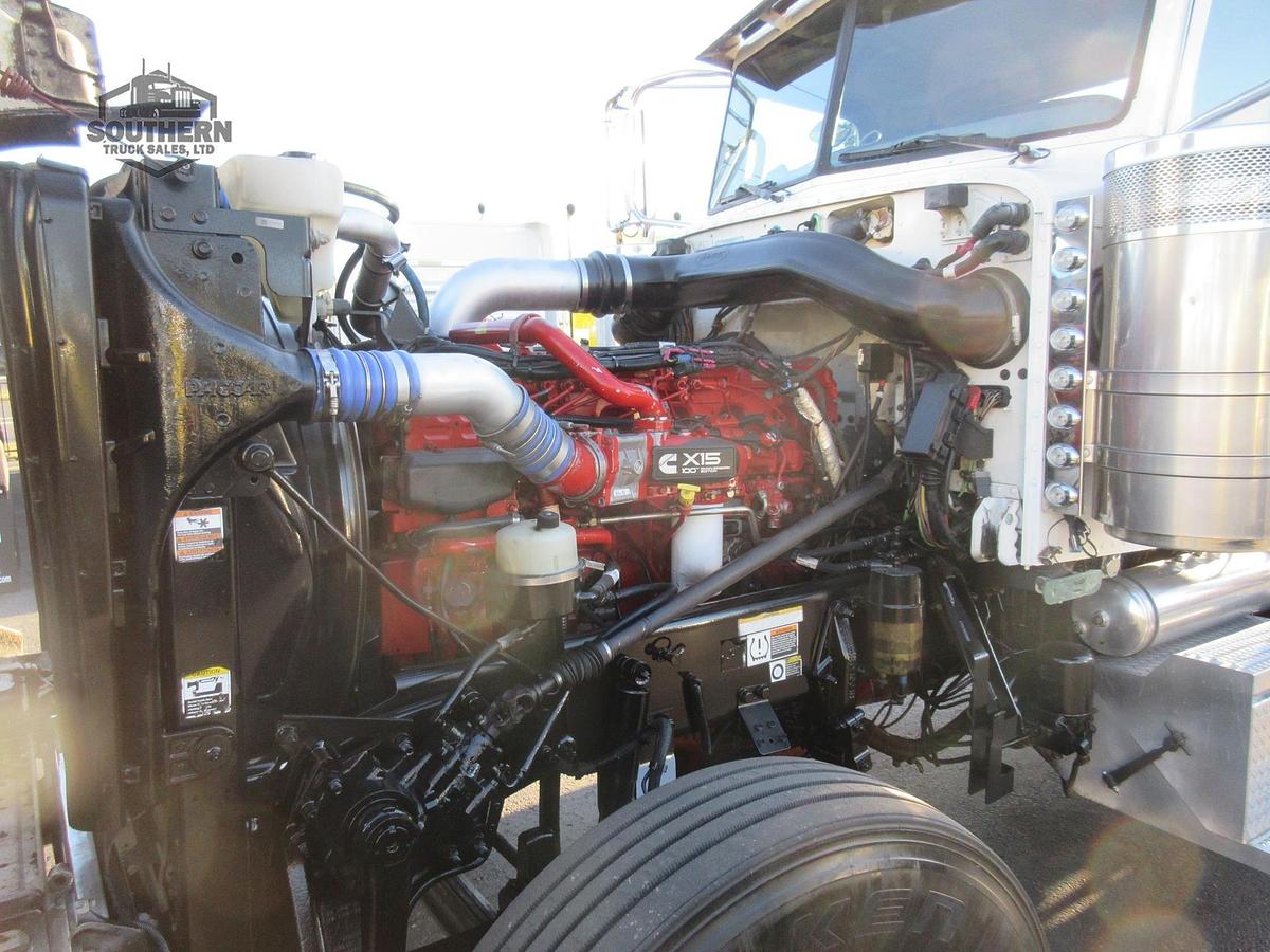 Used 2020 PETERBILT 389