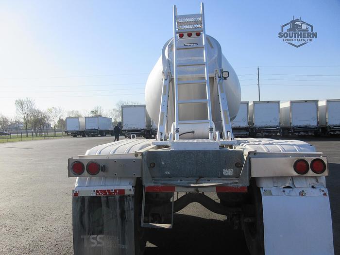 Used 2011 POLAR 41 ft