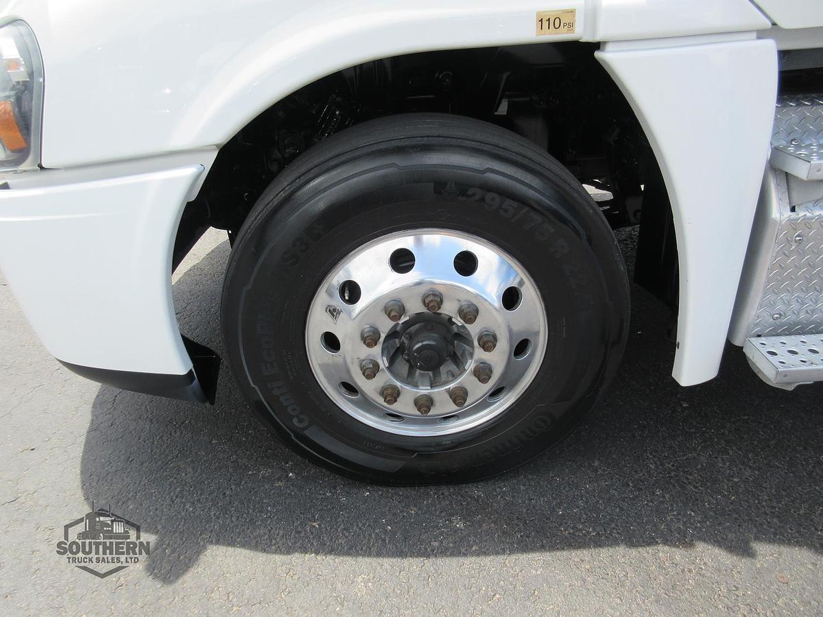 Used 2018 FREIGHTLINER CASCADIA 125