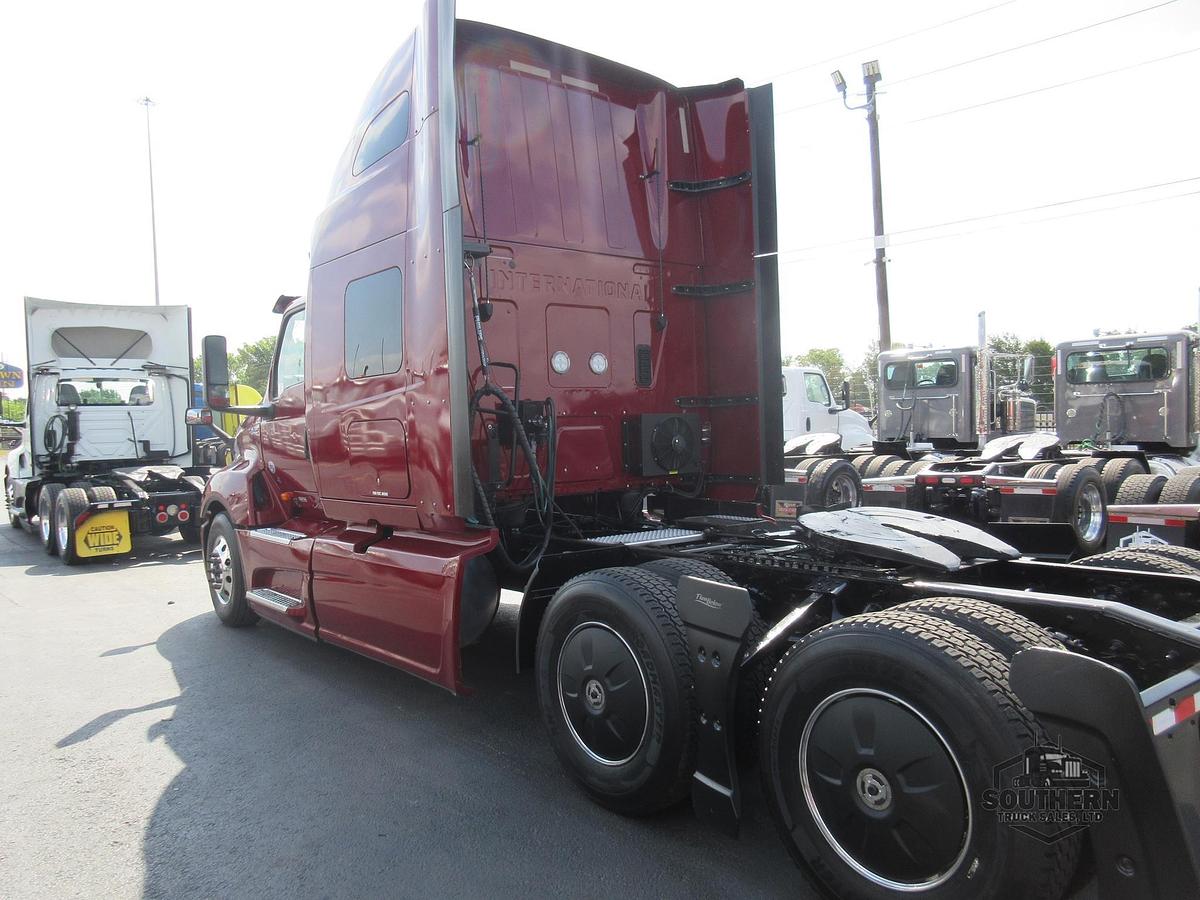 Used 2023 INTERNATIONAL LT