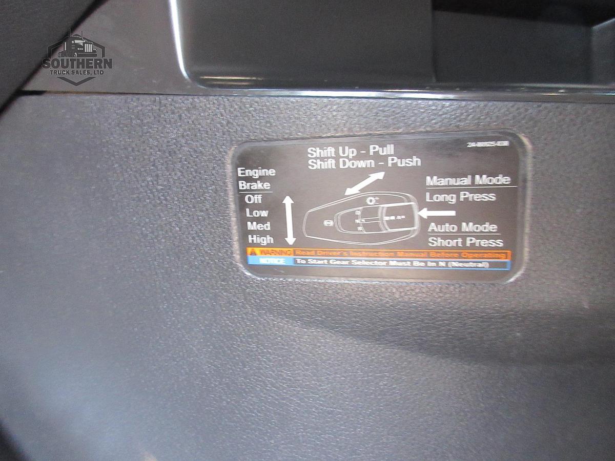 Used 2022 FREIGHTLINER CASCADIA 116