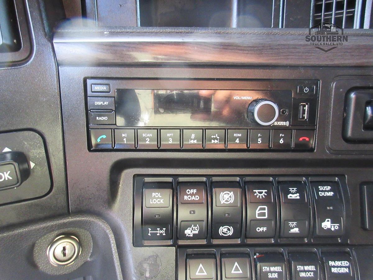 Used 2023 INTERNATIONAL LT