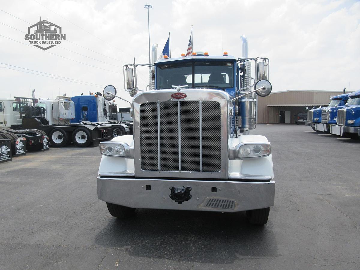Used 2018 PETERBILT 389