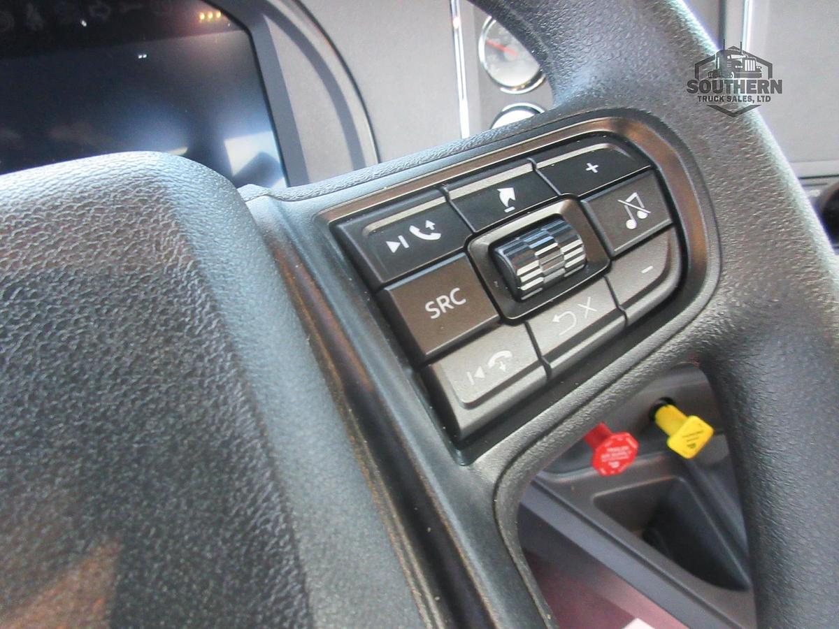 Used 2025 KENWORTH T880