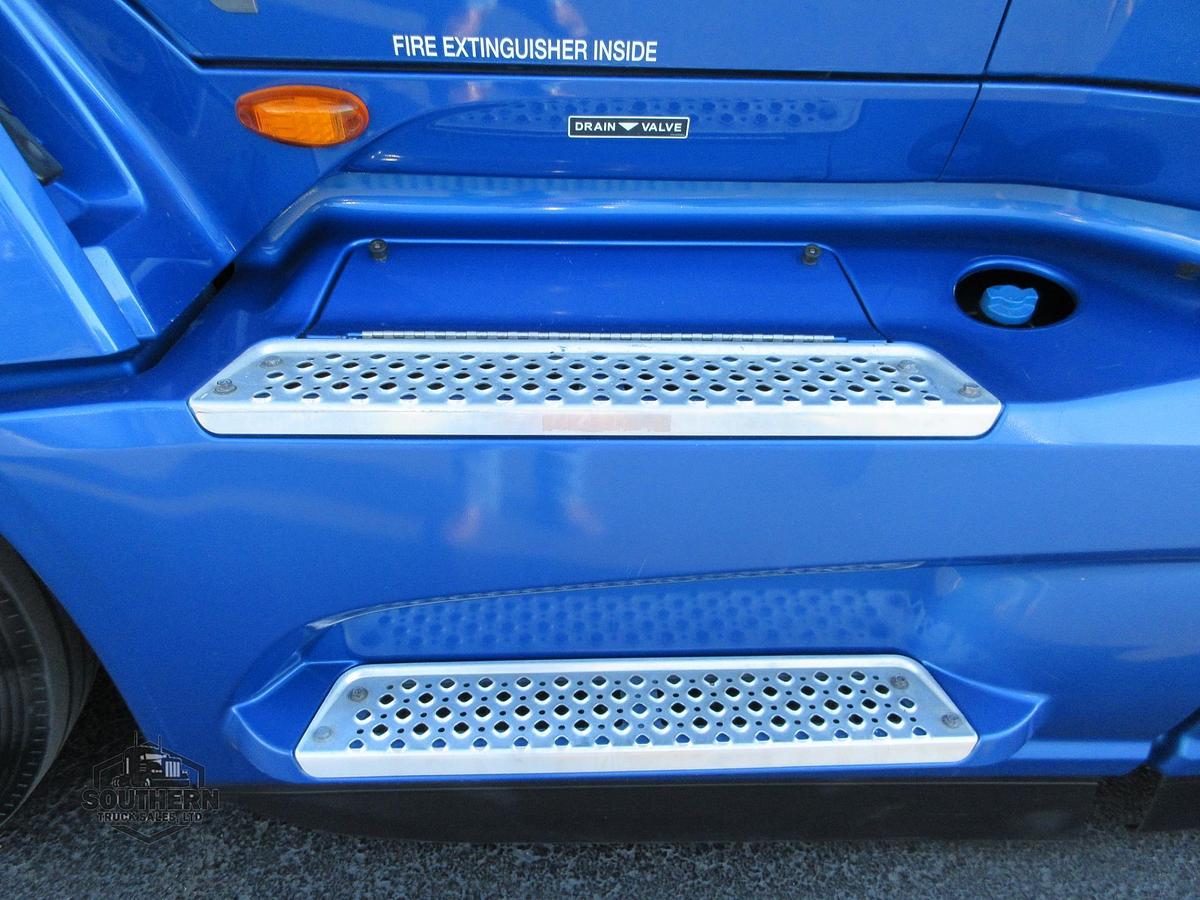 Used 2021 INTERNATIONAL LT