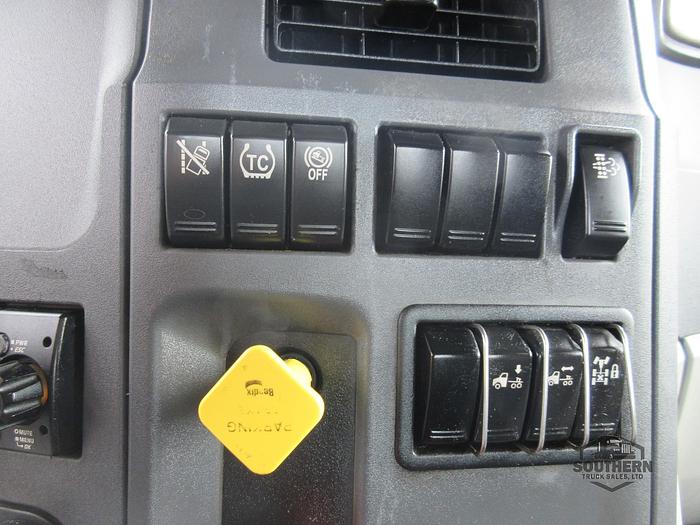 Used 2021 PETERBILT 579