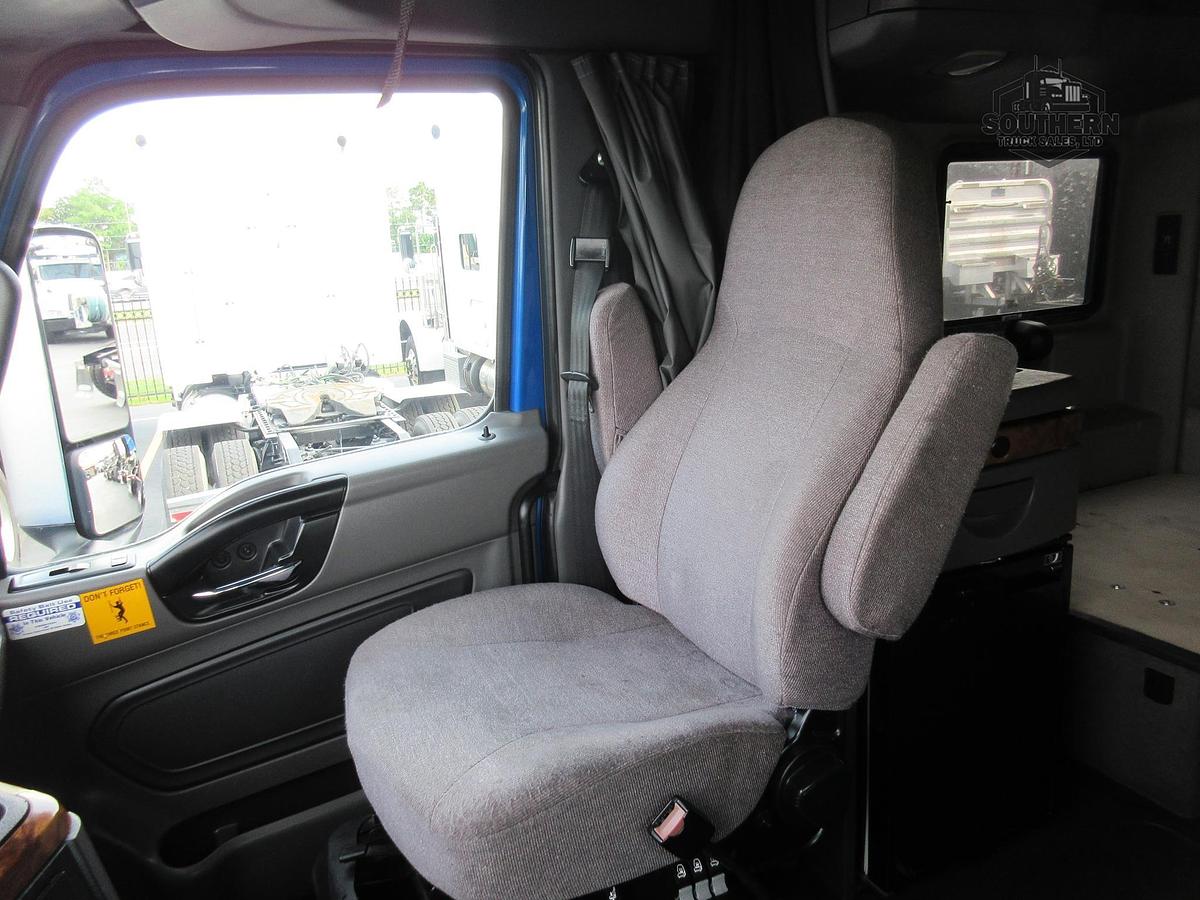 Used 2021 INTERNATIONAL LT