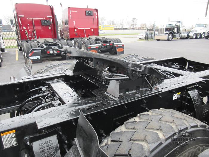 Used 2019 PETERBILT 567
