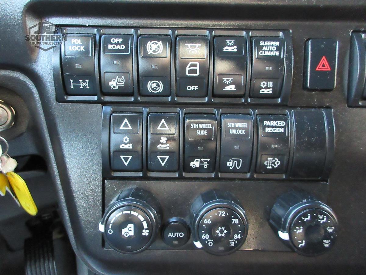 Used 2021 INTERNATIONAL LT