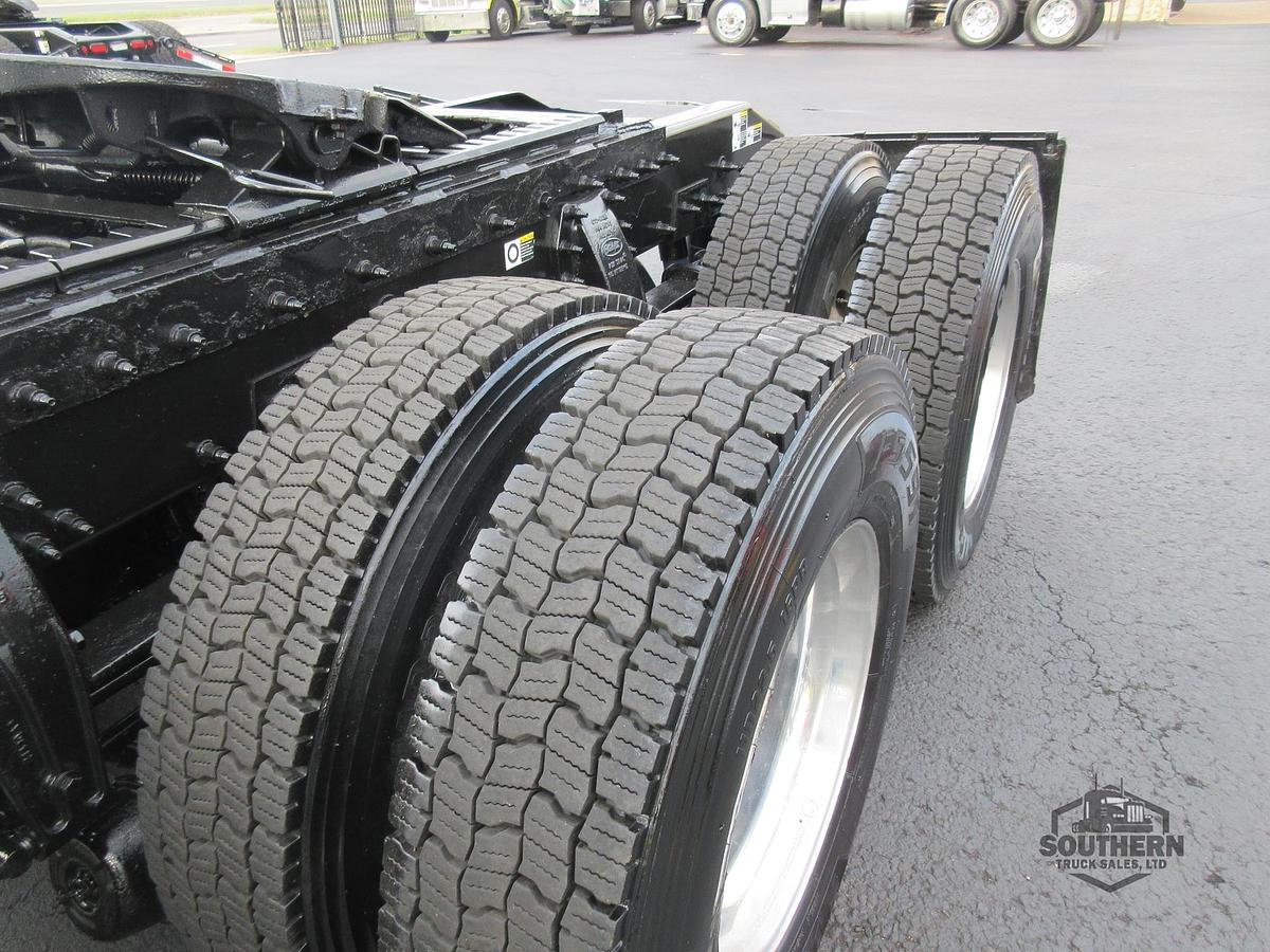 Used 2019 PETERBILT 567