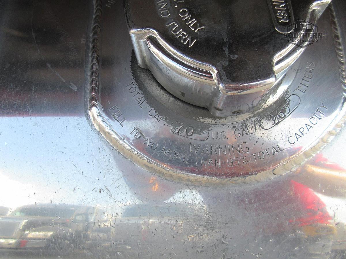 Used 2018 FREIGHTLINER CASCADIA 125