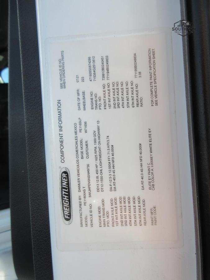 Used 2022 FREIGHTLINER CASCADIA 116
