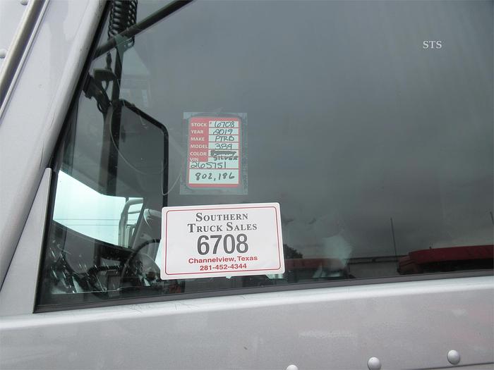 Used 2019 PETERBILT 389