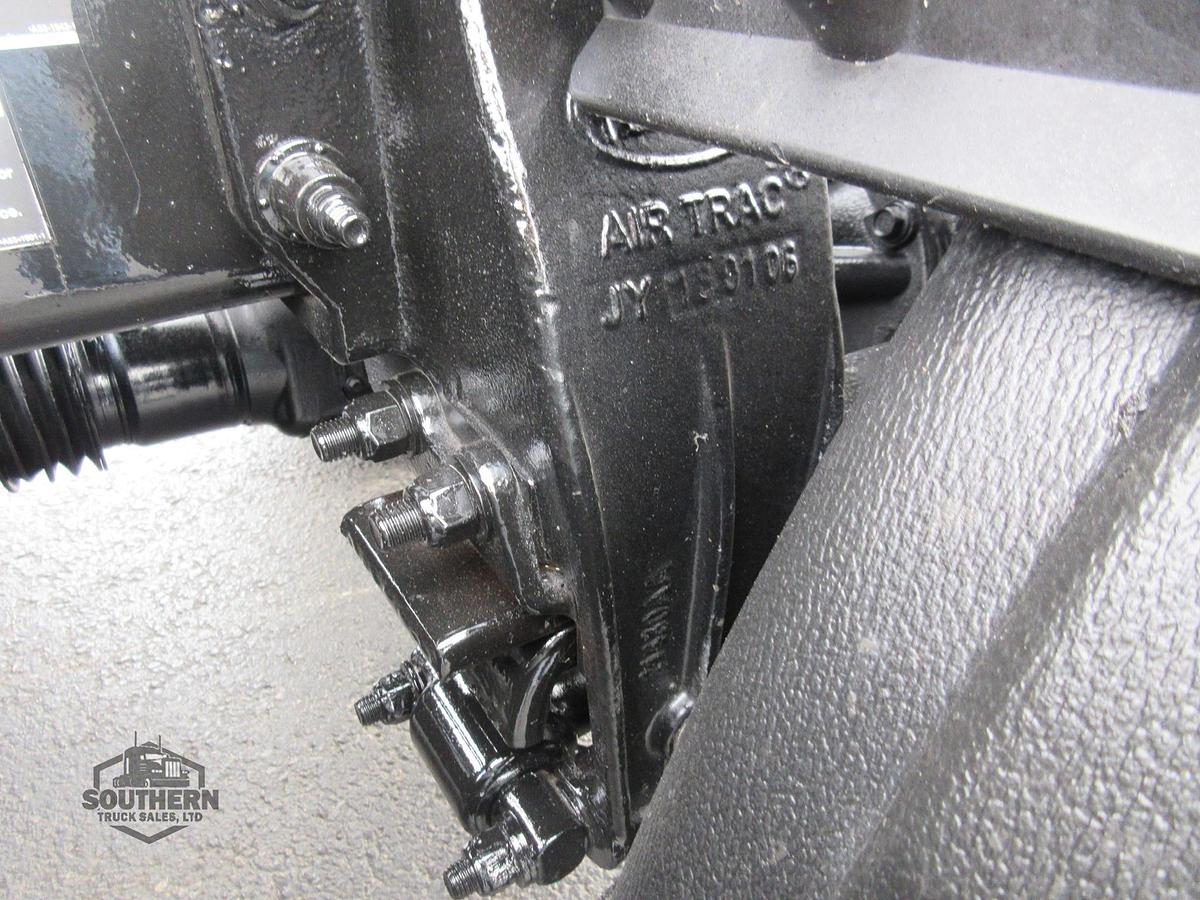 Used 2020 PETERBILT 567