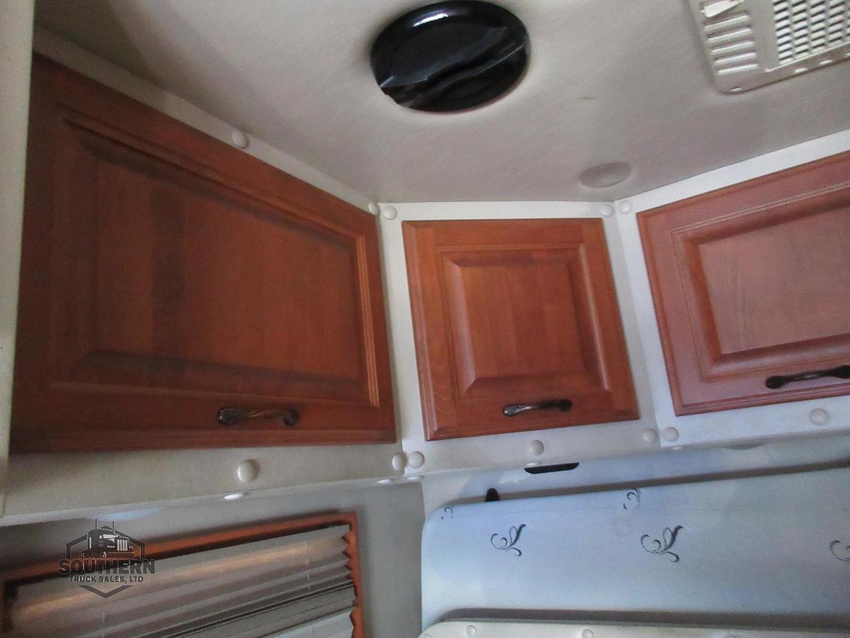 Used 2015 PETERBILT 579 ARI