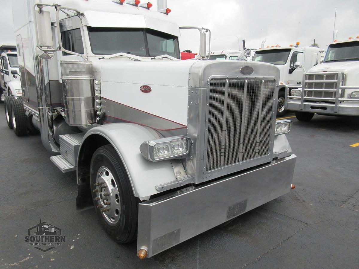 Used 2005 PETERBILT 379EXHD