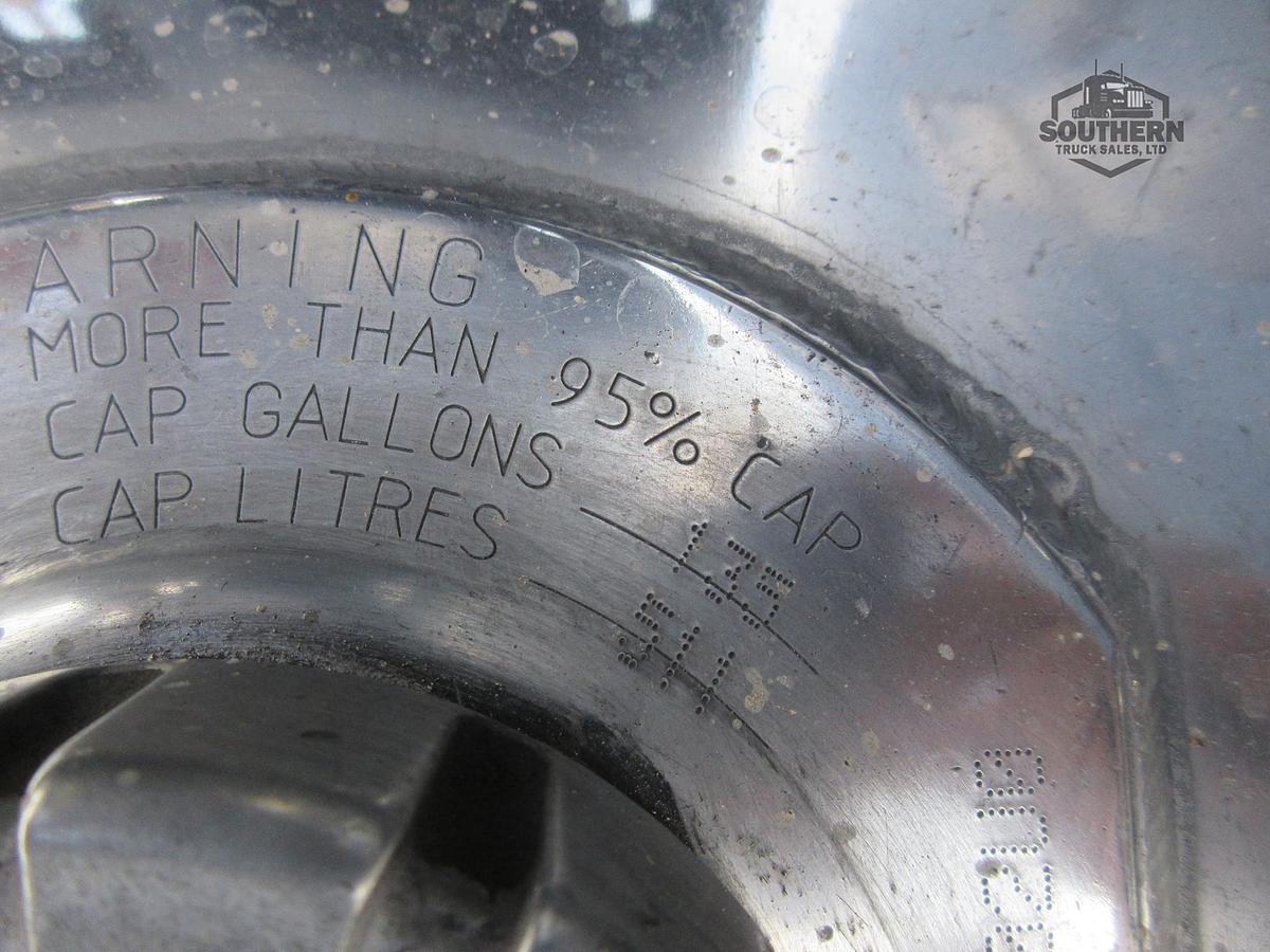 Used 2023 KENWORTH T880