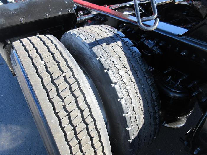 Used 2020 FREIGHTLINER CASCADIA 116