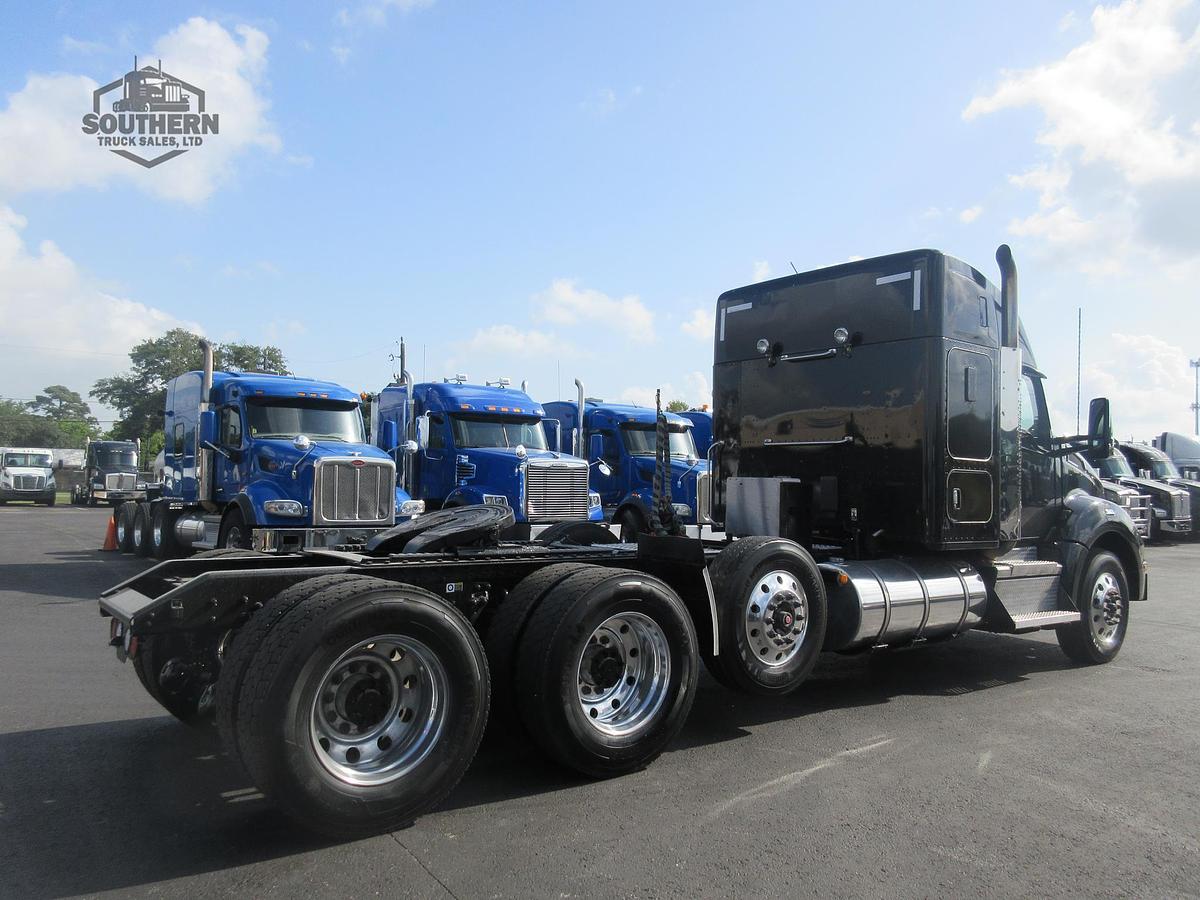 Used 2023 KENWORTH T880