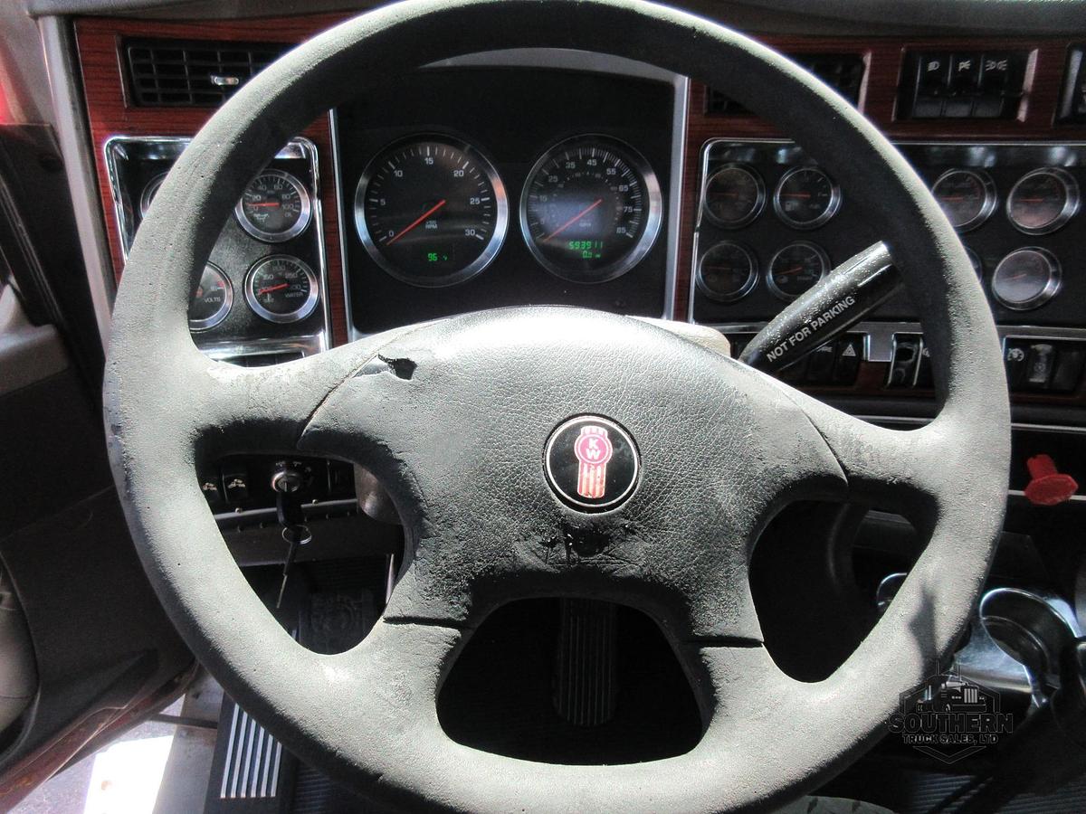 Used 2007 KENWORTH W900