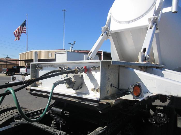 Used 2011 POLAR 41 ft