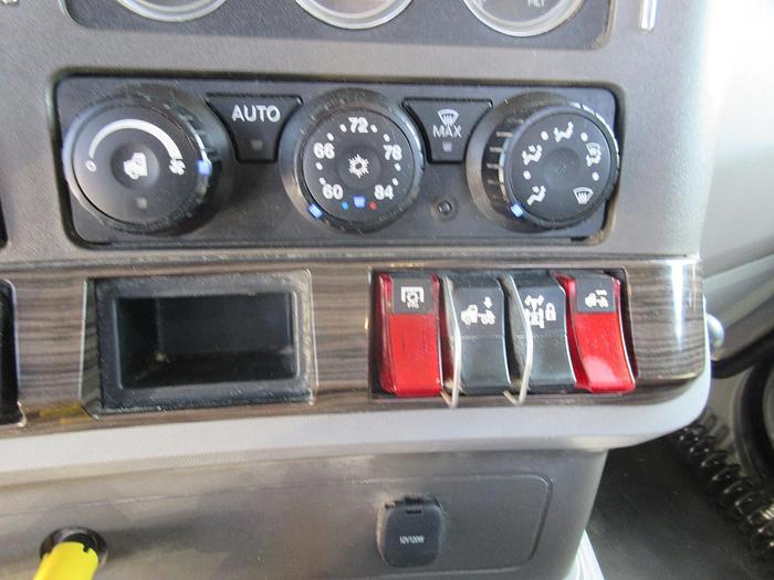 Used 2017 KENWORTH T880