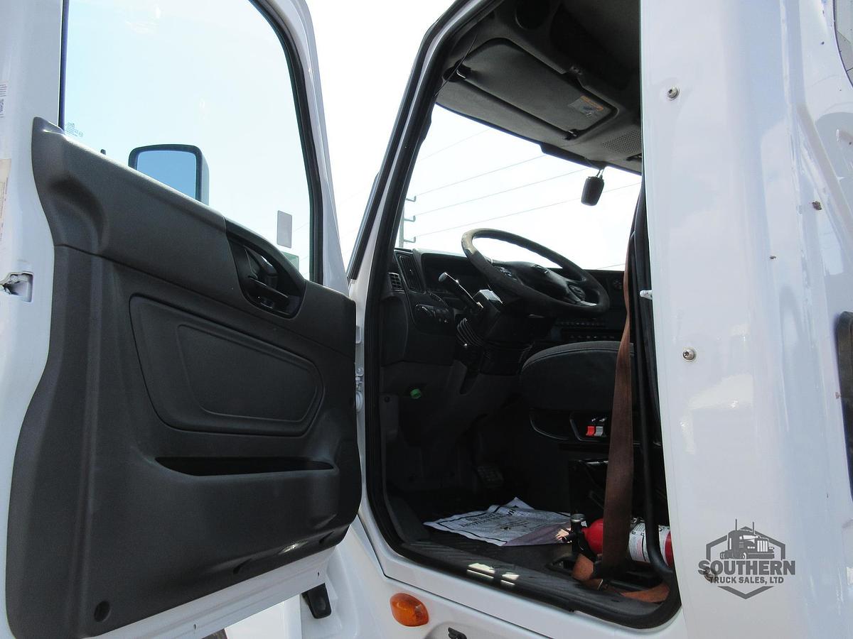 Used 2023 INTERNATIONAL LT