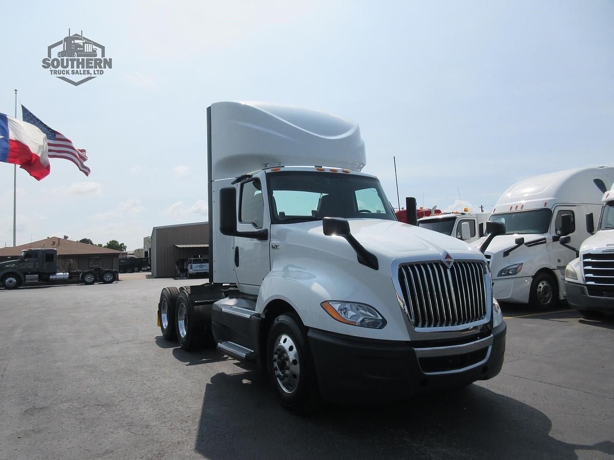 Used 2021 INTERNATIONAL LT