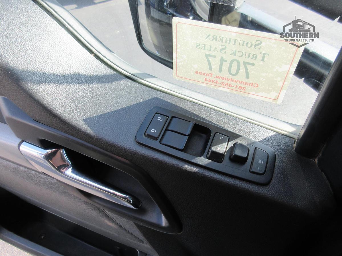 Used 2023 KENWORTH T880