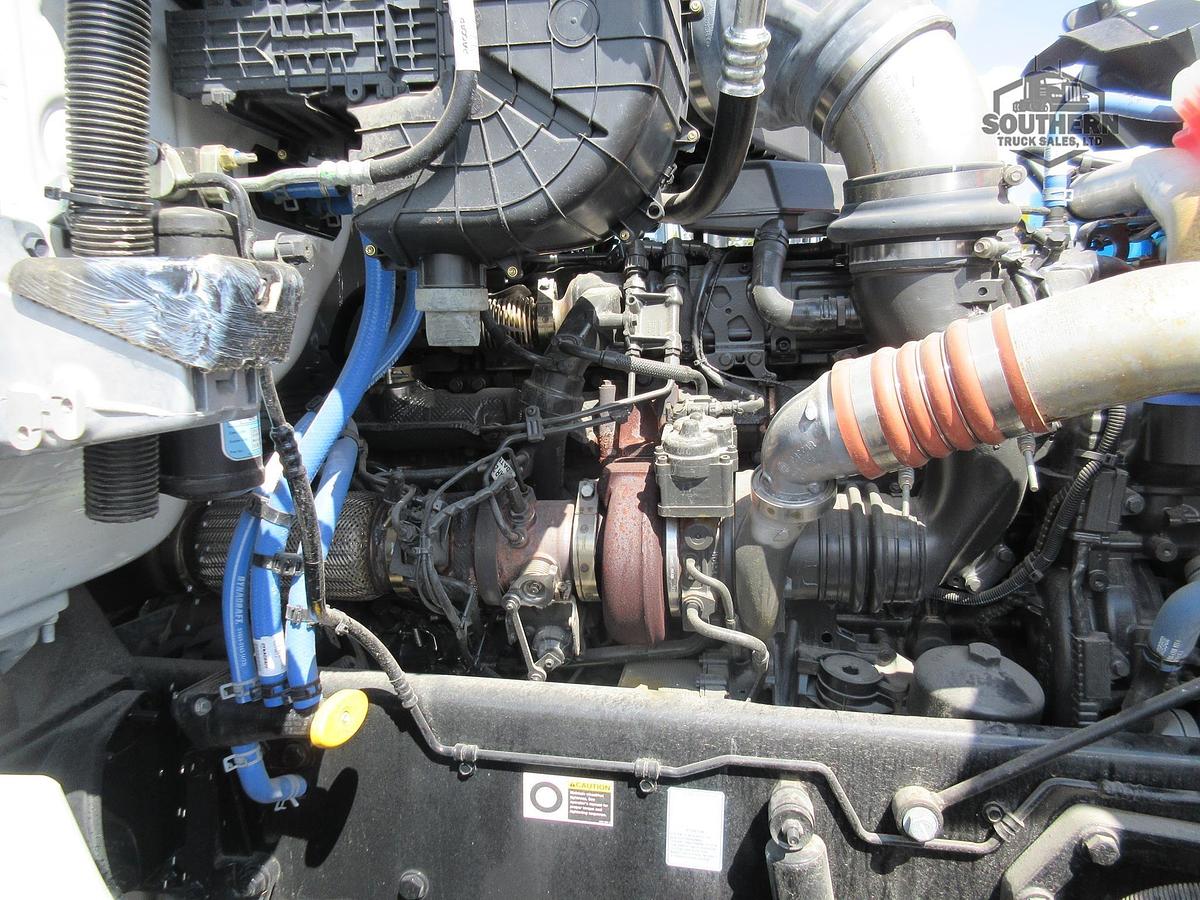 Used 2025 KENWORTH T880