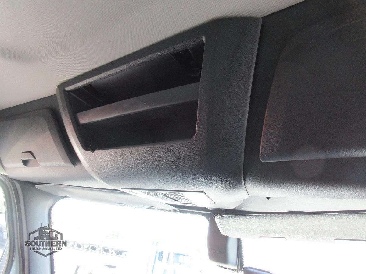 Used 2019 FREIGHTLINER CASCADIA 126