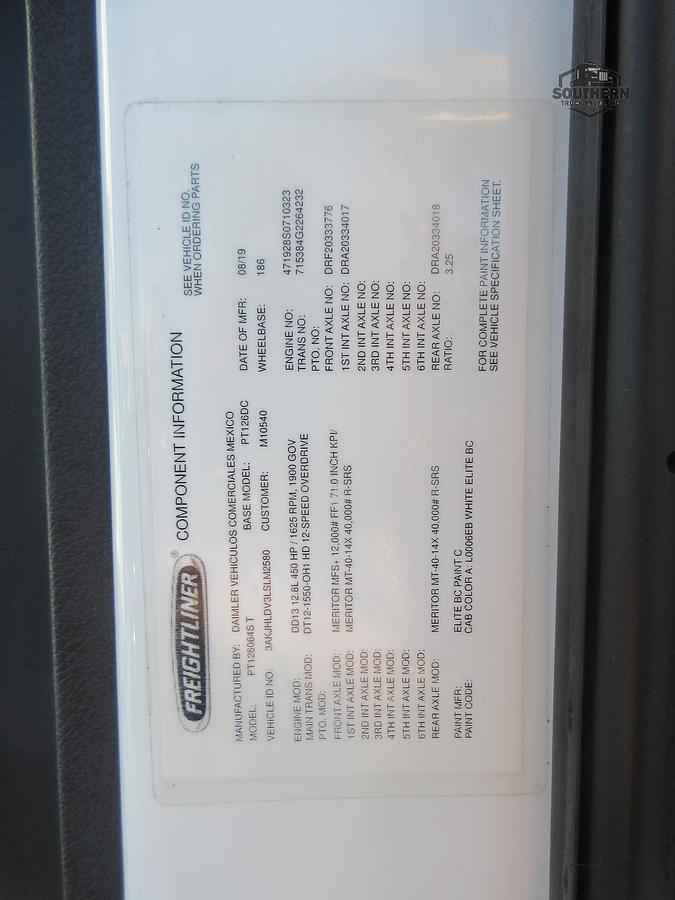 Used 2020 FREIGHTLINER CASCADIA 126
