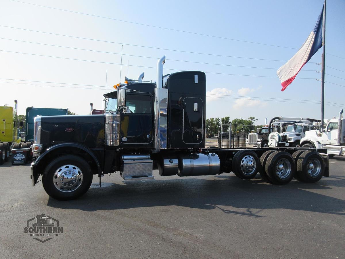 Used 2019 PETERBILT 389