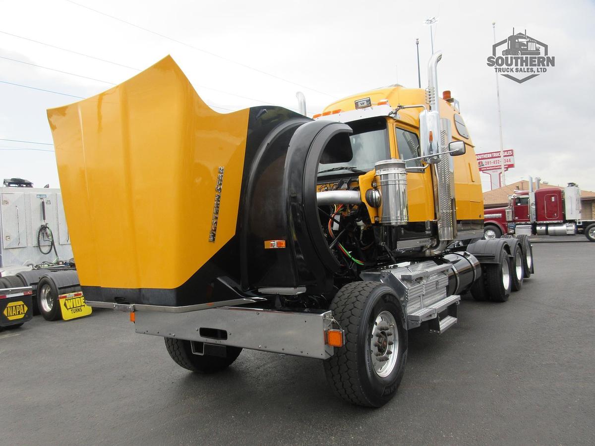 Used 2018 WESTERN STAR 4900