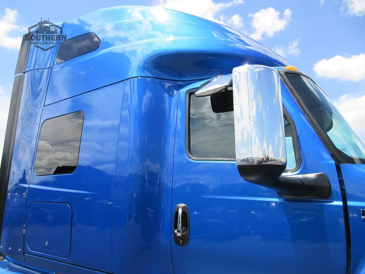 Used 2021 INTERNATIONAL LT