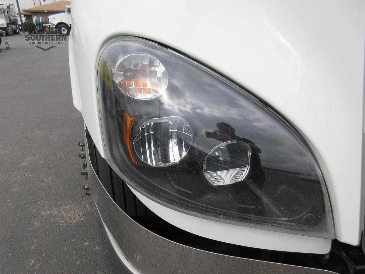 Used 2020 FREIGHTLINER CASCADIA 125