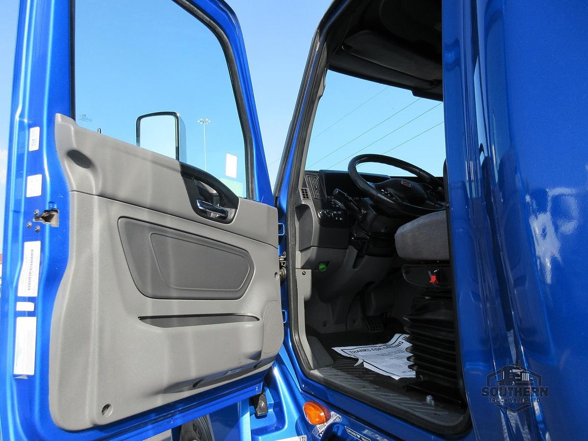 Used 2021 INTERNATIONAL LT