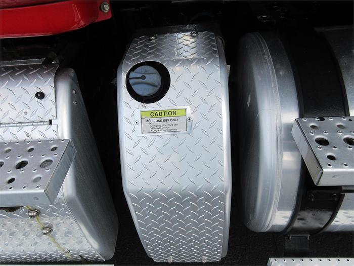 Used 2019 FREIGHTLINER CASCADIA 126