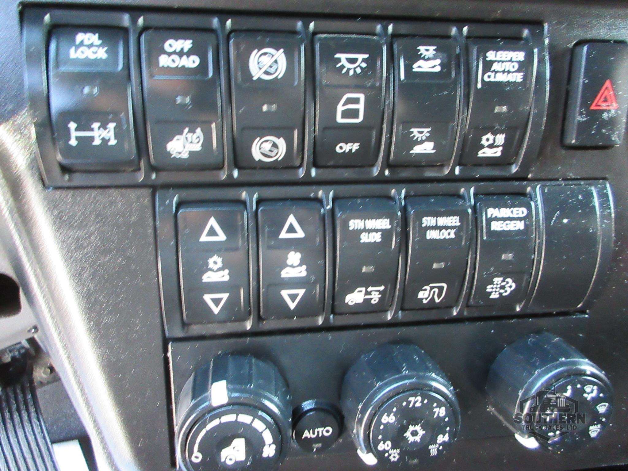 Used 2021 INTERNATIONAL LT