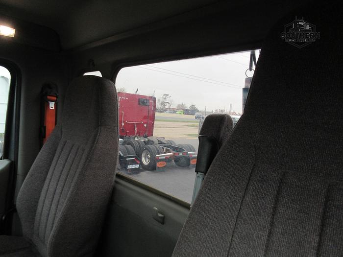 Used 2019 PETERBILT 567