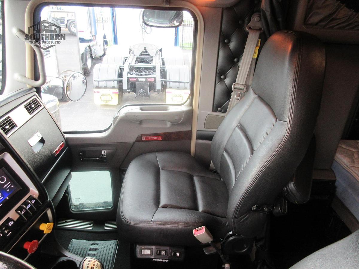 Used 2019 KENWORTH W900L