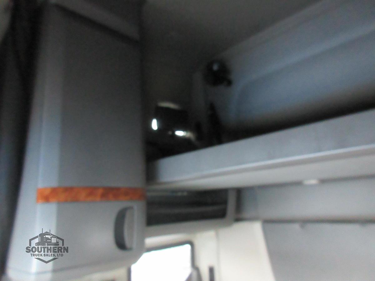 Used 2021 INTERNATIONAL LT