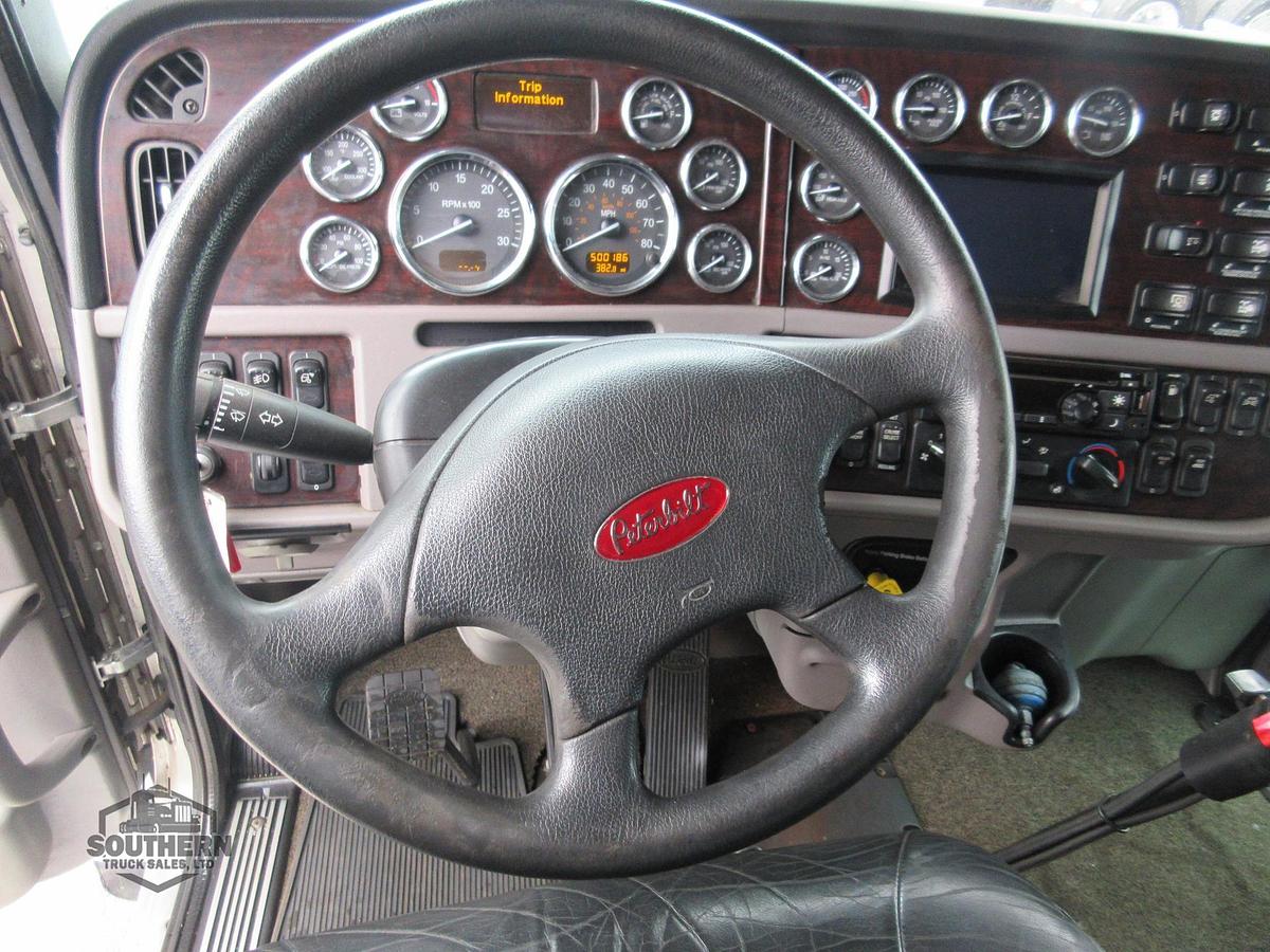 Used 2019 PETERBILT 389