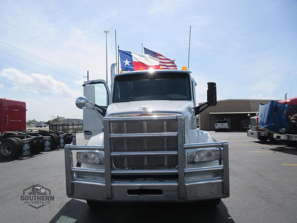 Used 2019 PETERBILT 567