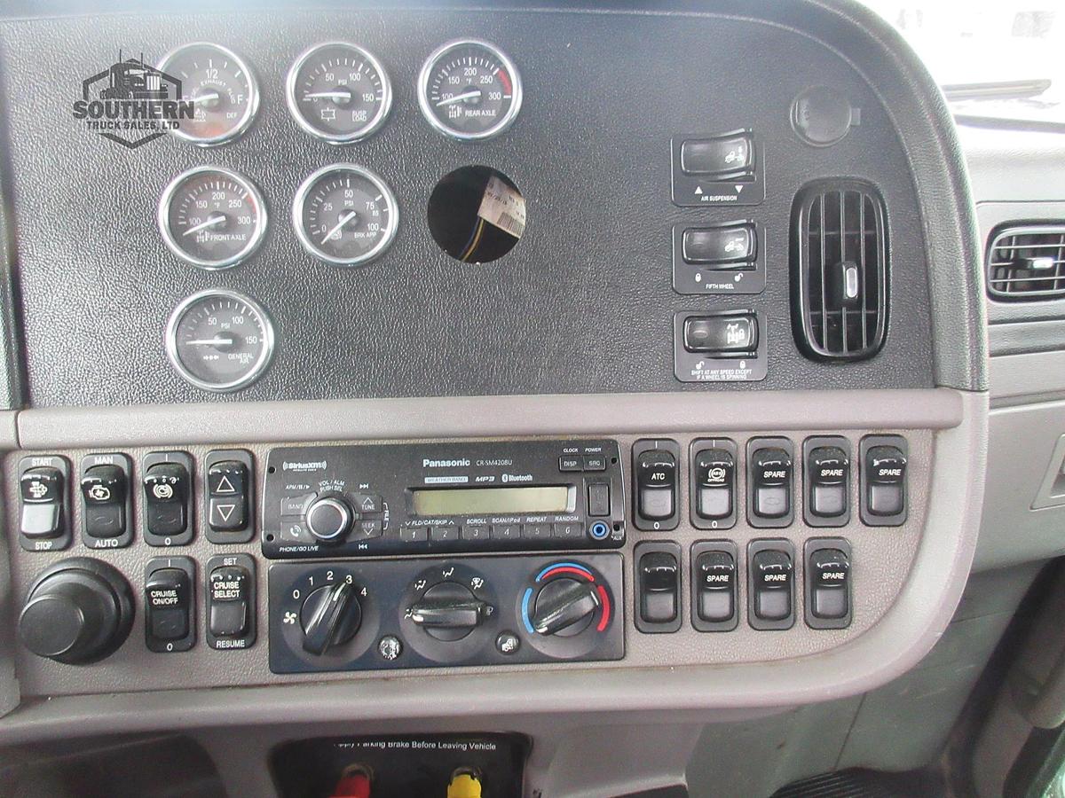 Used 2019 PETERBILT 389